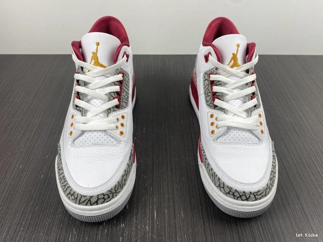1st Kicks Jordan 3 CT8532-126 Red Cardinal Retro 0715